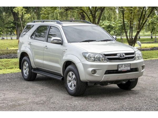 TOYOTA Fortuner 2.7 VT A/T ปี 2008 รูปที่ 0